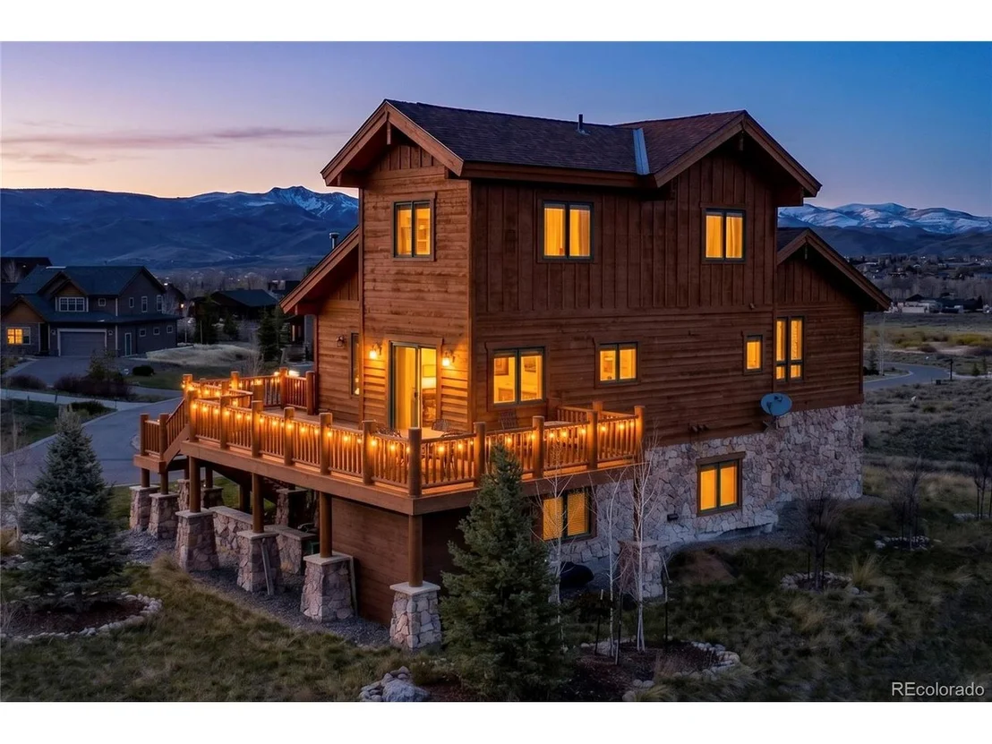 Photo of 724 Saddle Ridge Cir