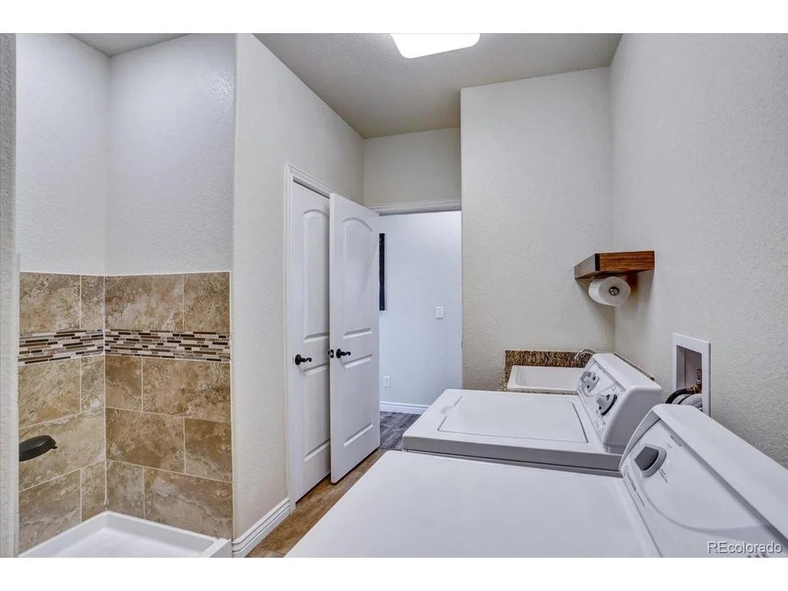 Photo of 13990 Long View Cir