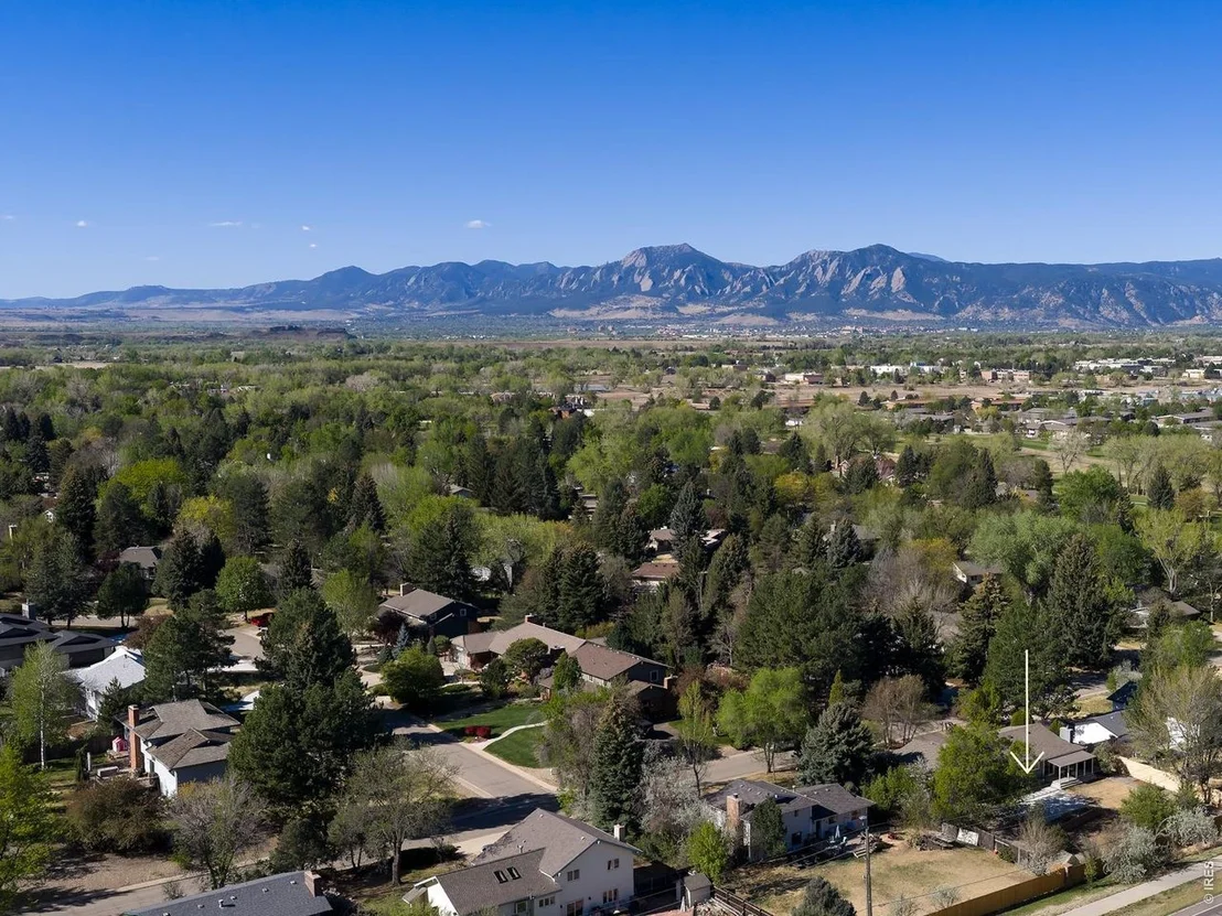Photo of 6909 Harvest Rd
