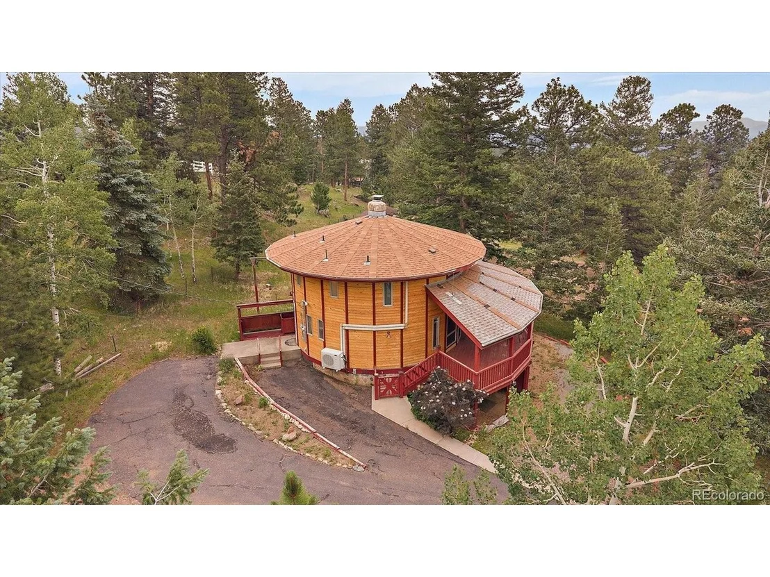 Photo of 475 Circle Dr