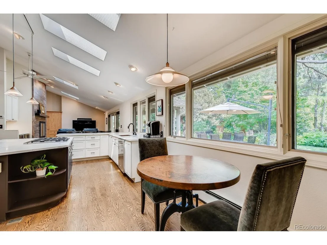 Photo of 2750 Howell Rd