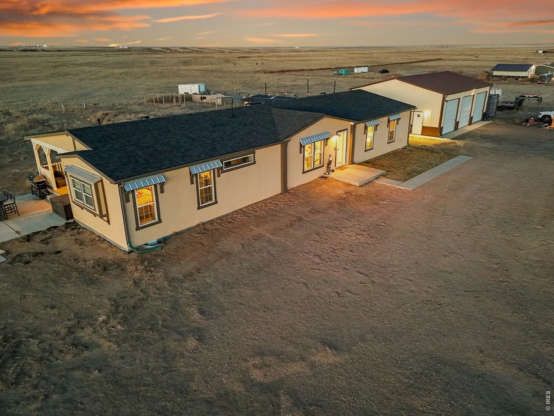 Photo of 41219 County Road 84