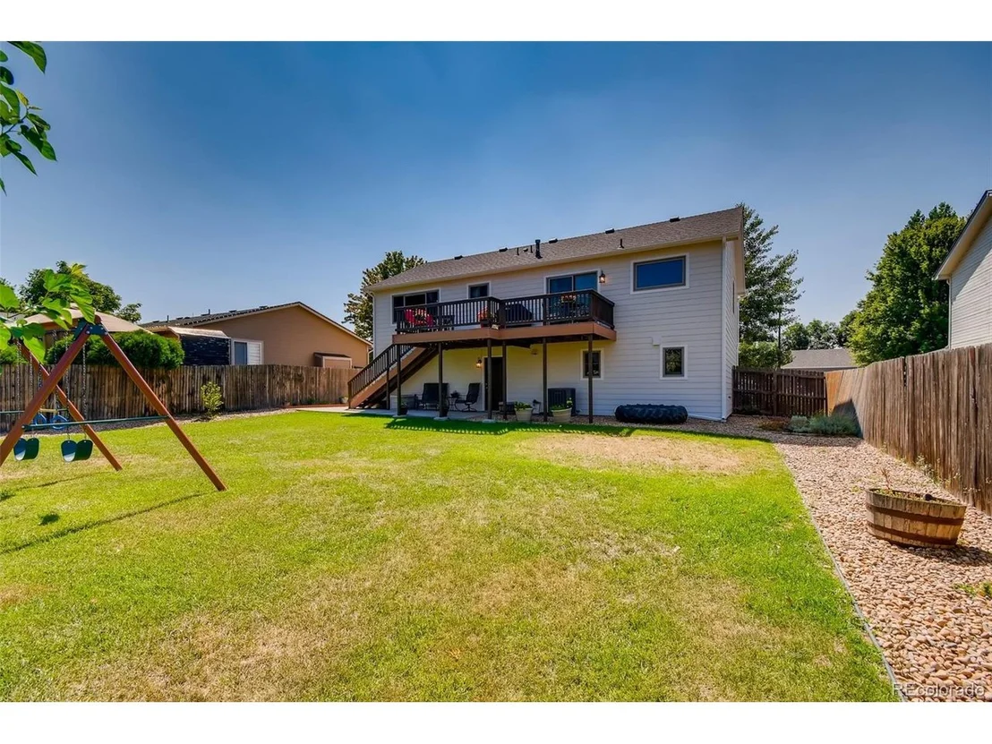 Photo of 525 Hawthorn Cir