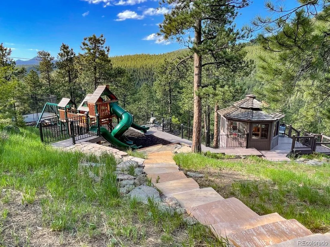 Photo of 3731 Overlook Trl