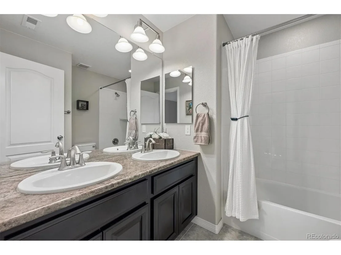 Photo of 8630 Zircon Way