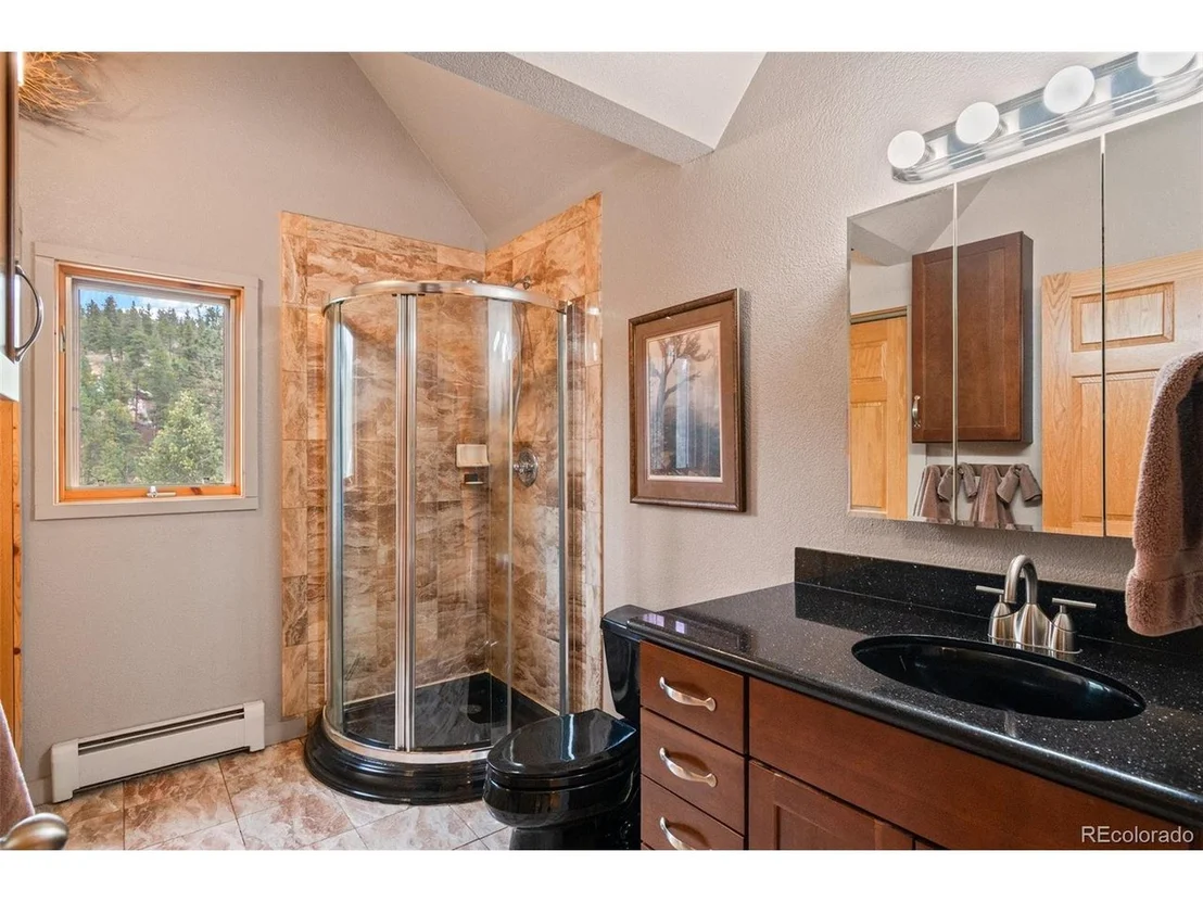 Photo of 27264 Schuyler Gulch Rd
