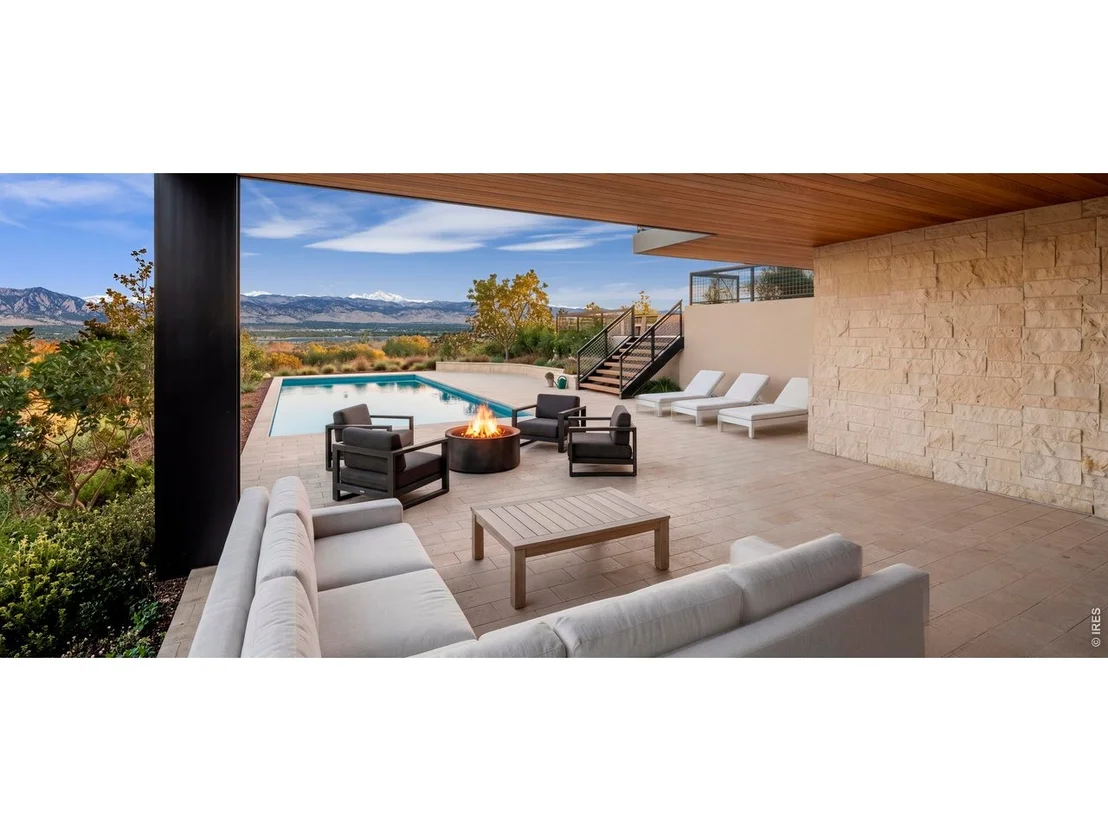 Photo of 7855 Spring Dr