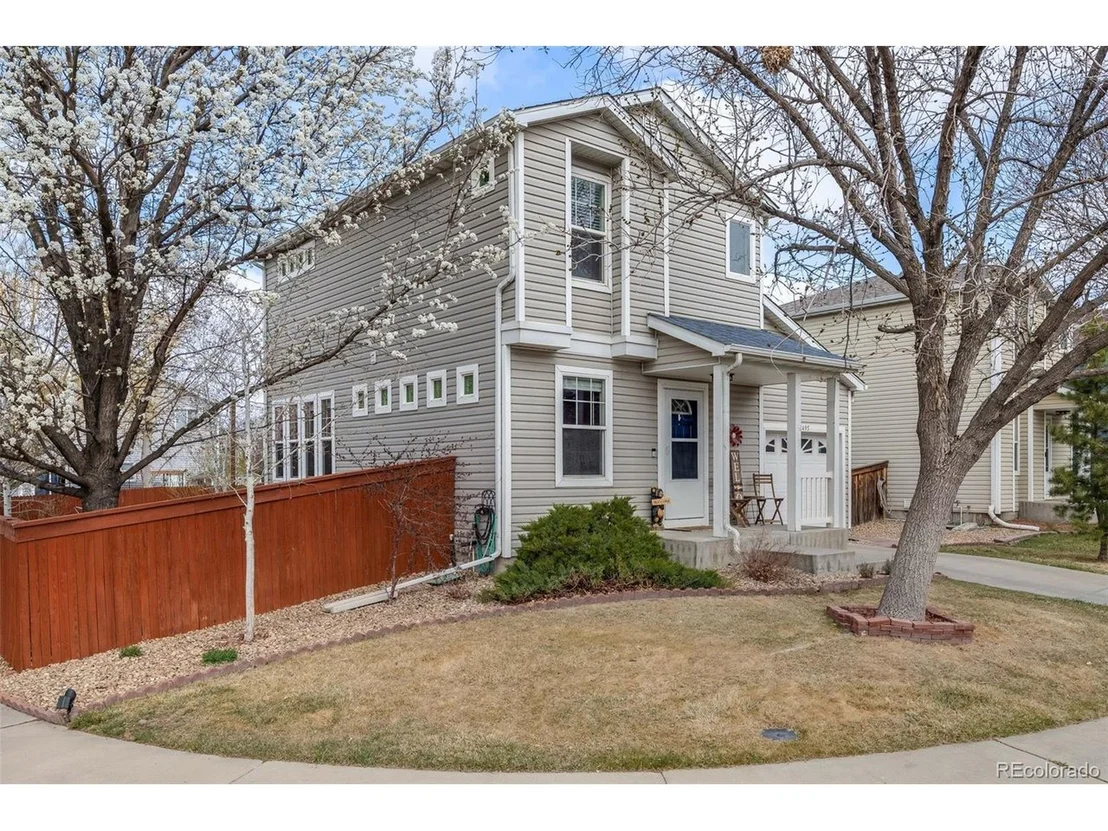 Photo of 1495 Hummingbird Cir