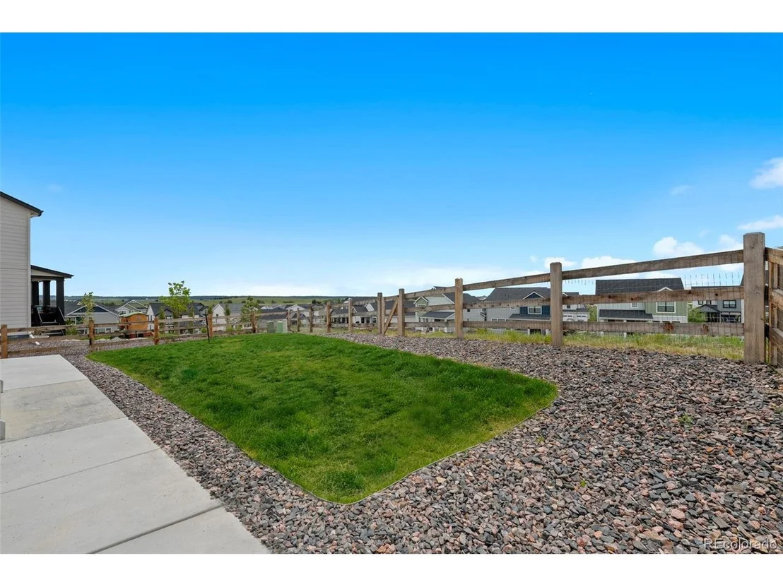 Photo of 1172 Elbridge Cir