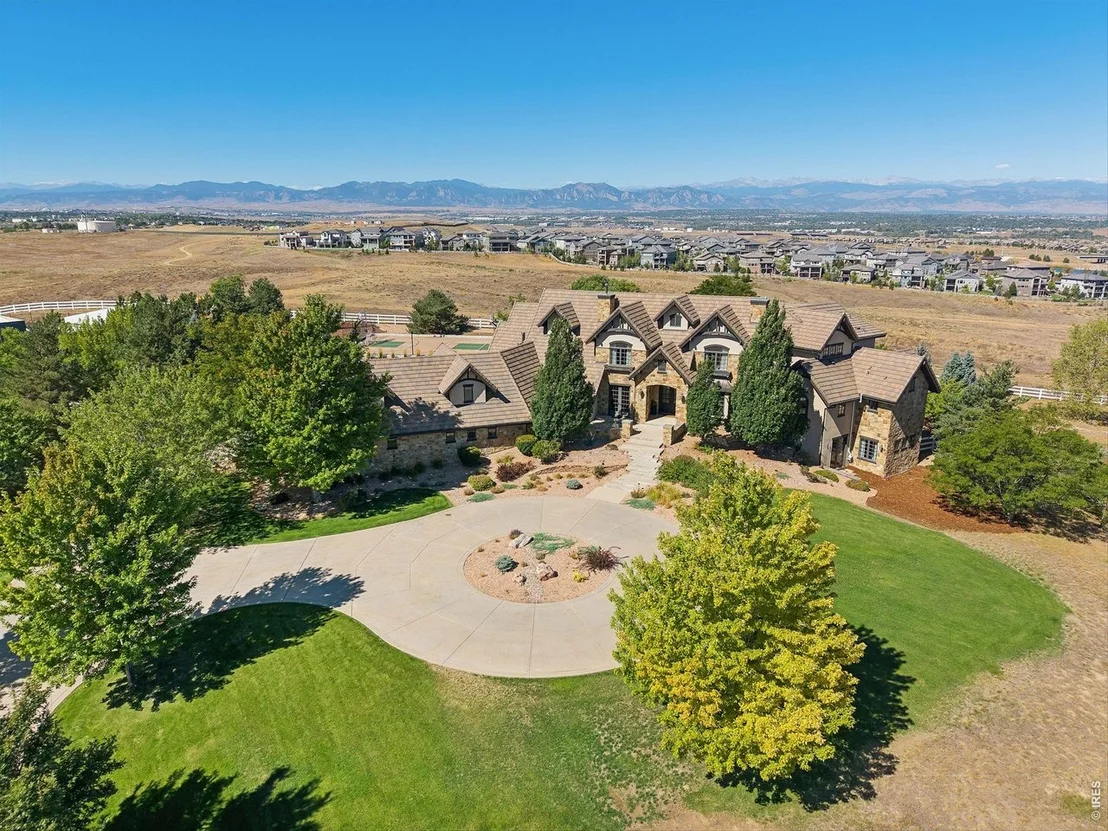 Photo of 15478 Mountain View Cir