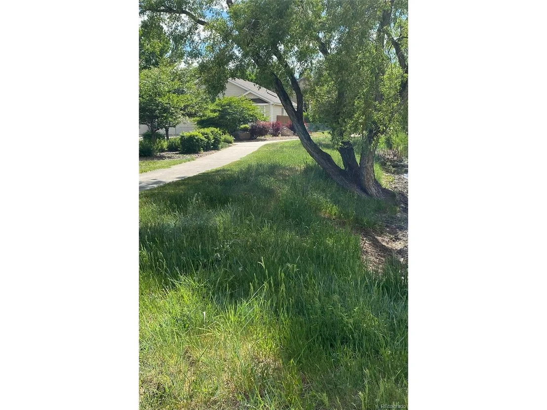 Photo of 15850 W 64th Pl