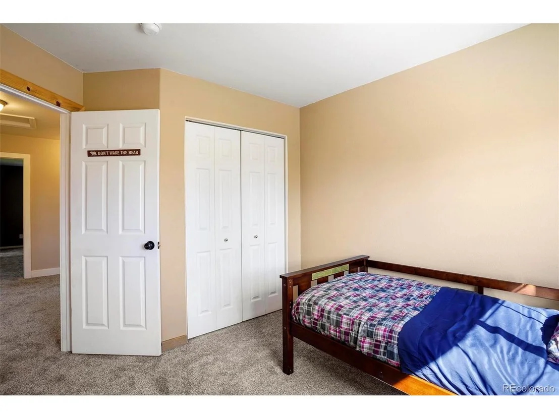 Photo of 5215 Ruby Ave