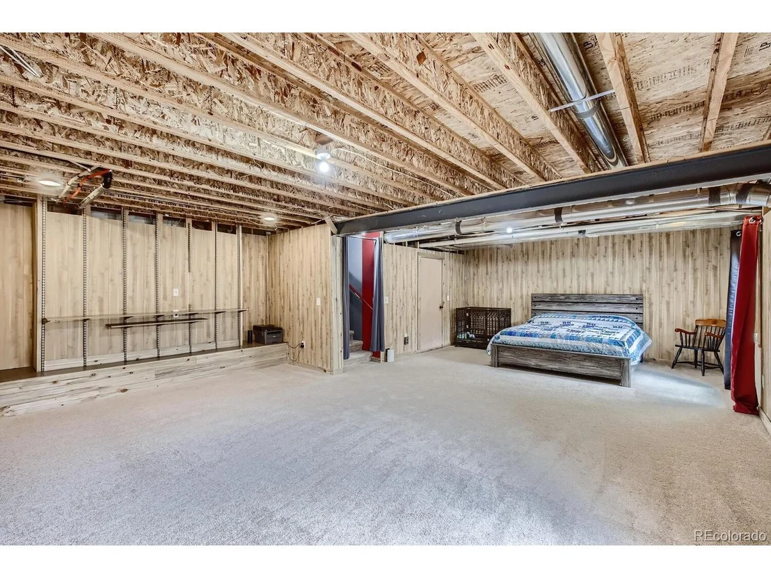 Photo of 9631 Buffalo St