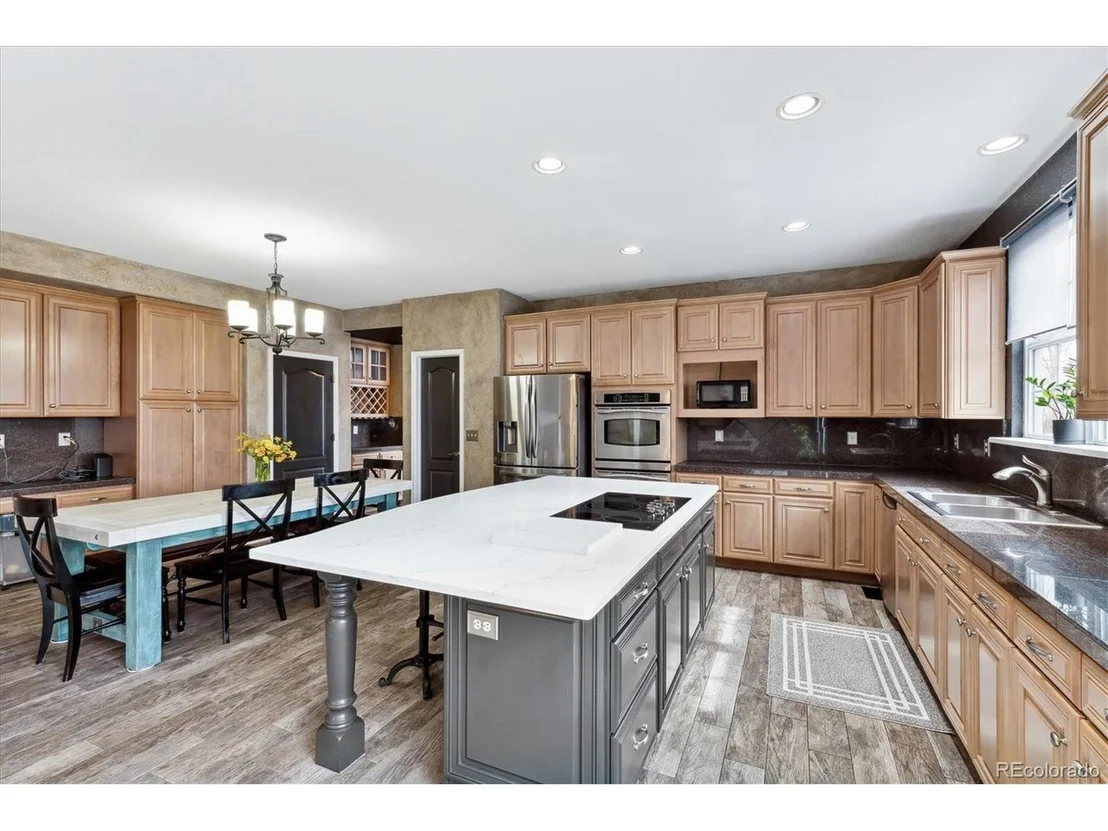 Photo of 10622 Briarglen Cir