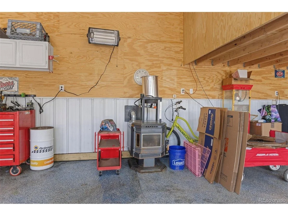 Photo of 33758 Harmon Rd