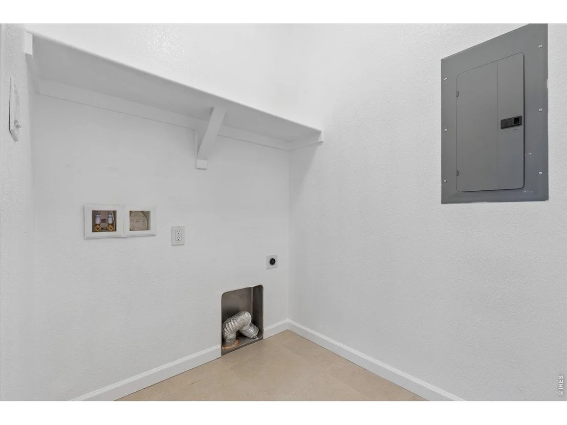 Photo of 503 Country Rd