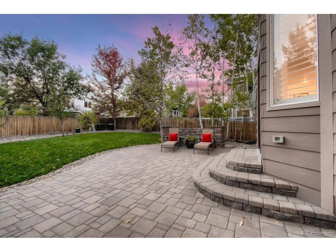 Photo of 730 Mathews Cir