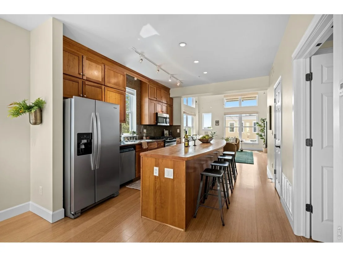 Photo of 1299 Yellow Pine Ave