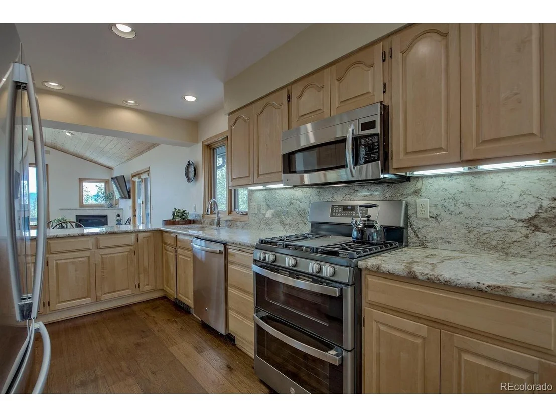 Photo of 102 Thimbleberry Way
