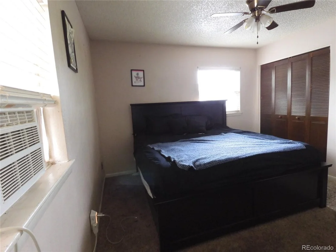 Photo of 711 Lee Dr
