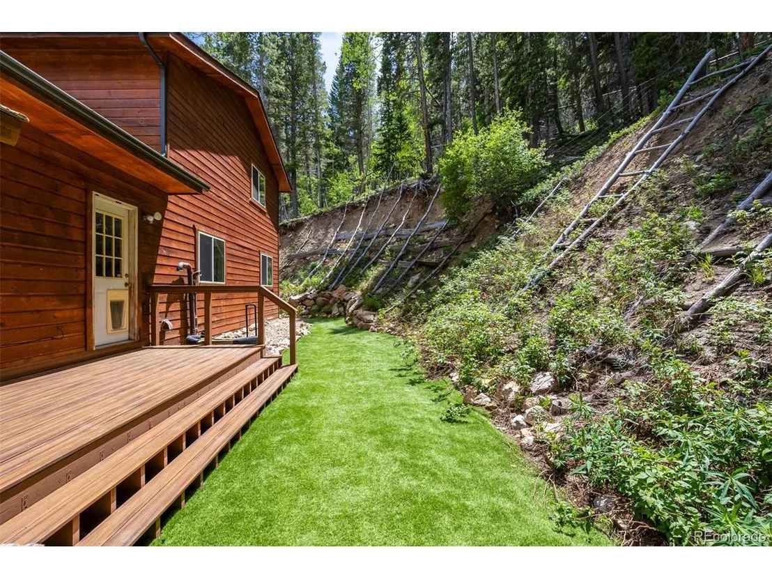 Photo of 2655 Gamble Gulch Rd