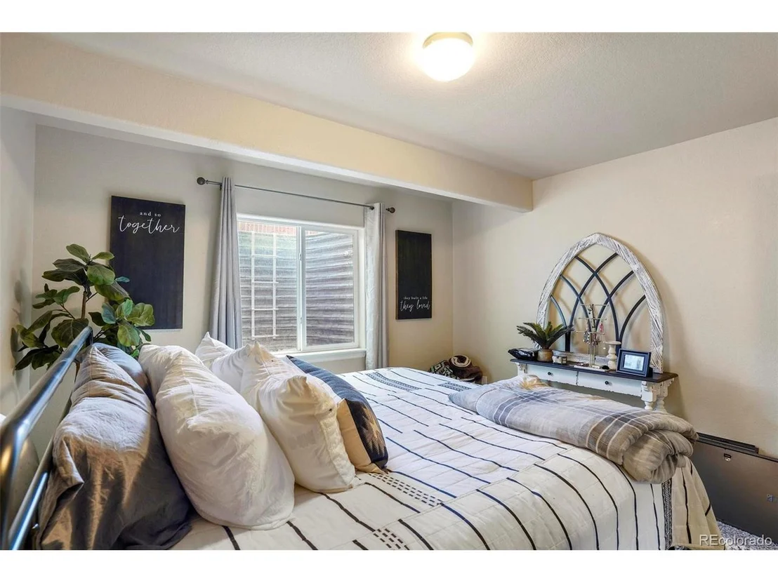 Photo of 6632 Catalpa Cir
