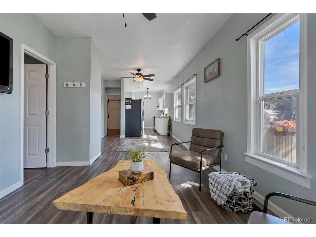 Photo of 402 Bent Ave
