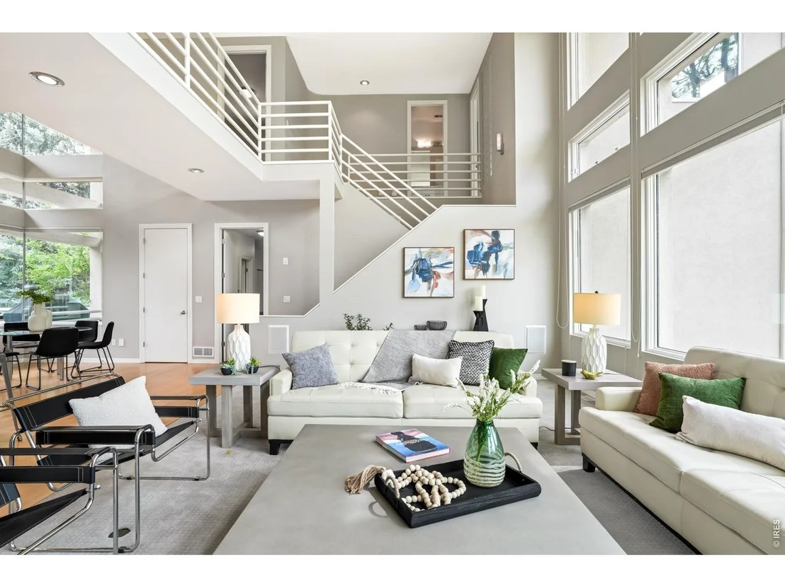 Photo of 2541 Tamarack Ave