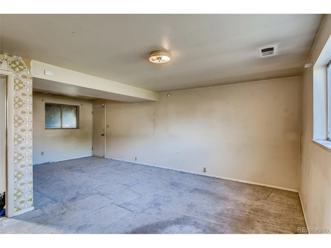 Photo of 7574 Heather Pl