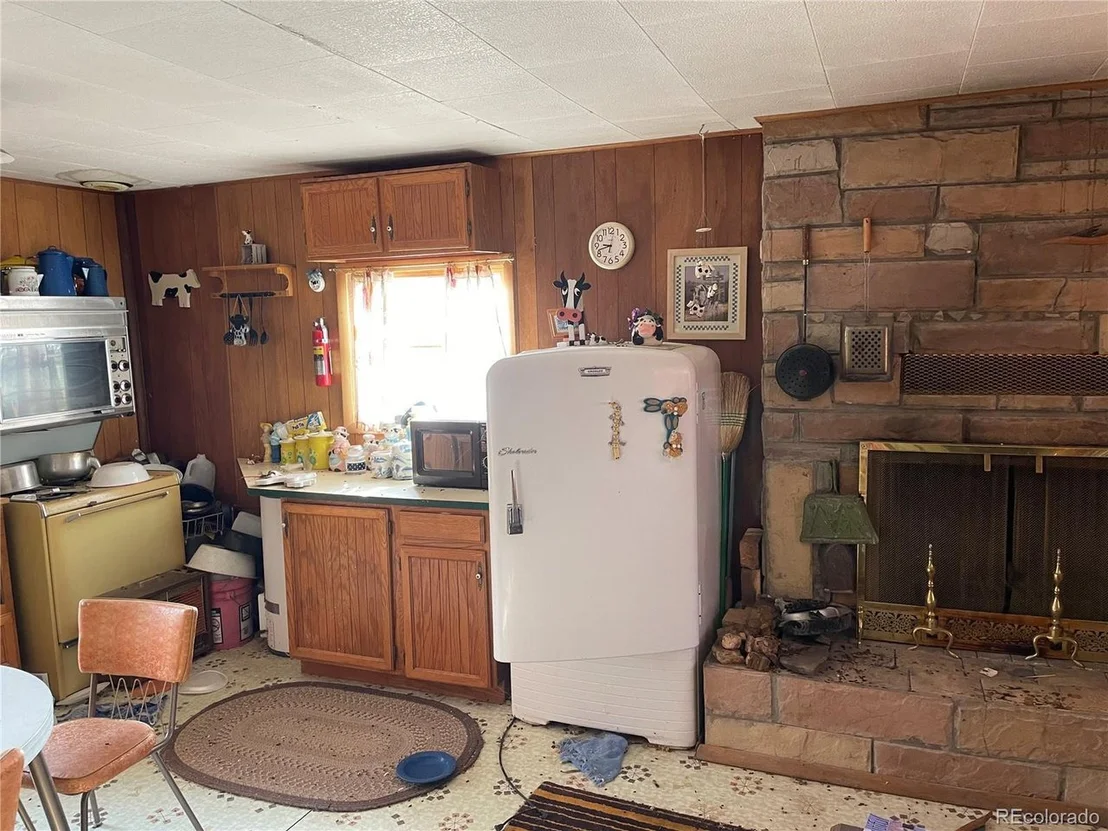 Photo of 586 Spring St
