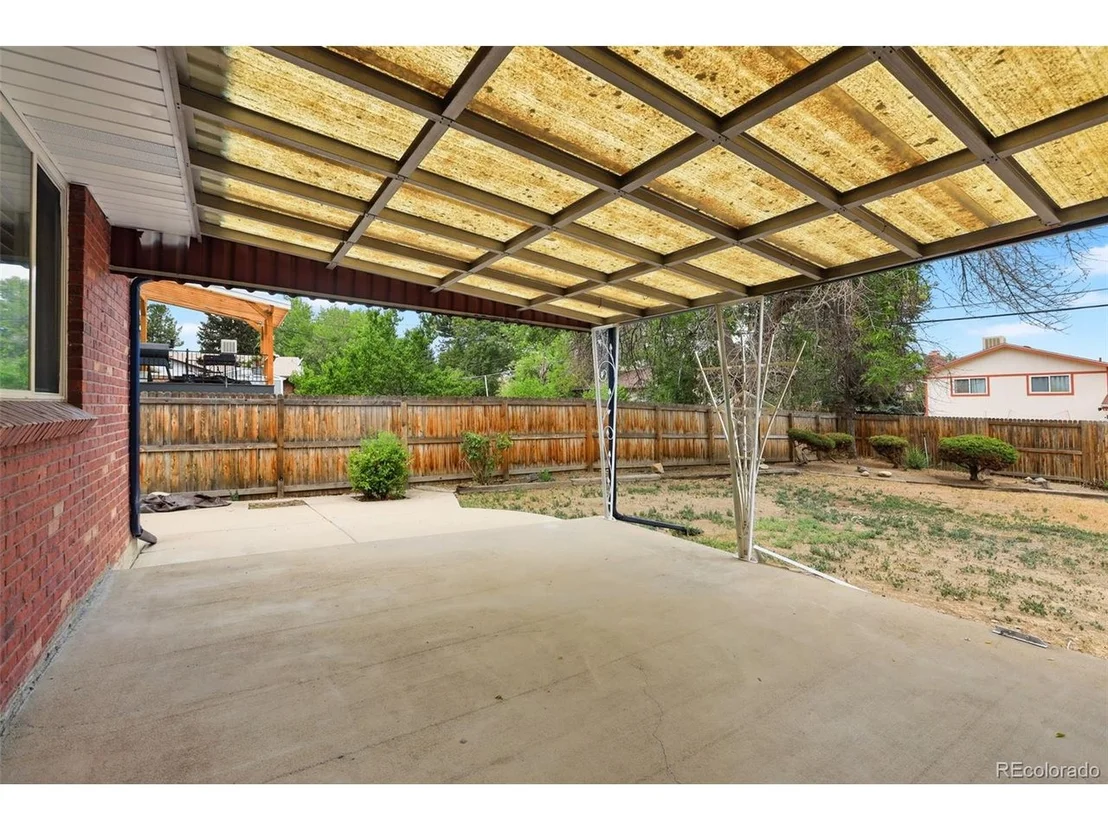 Photo of 3963 W 65th Pl