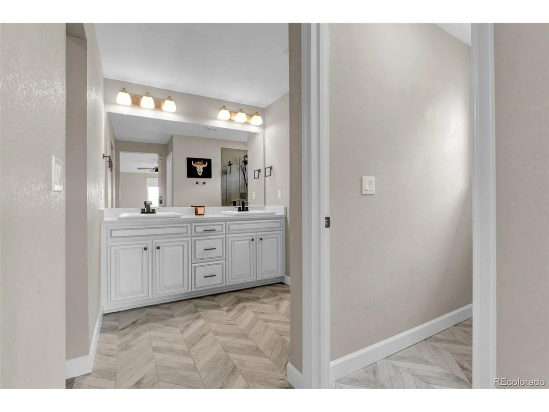 Photo of 1065 White Leaf Cir