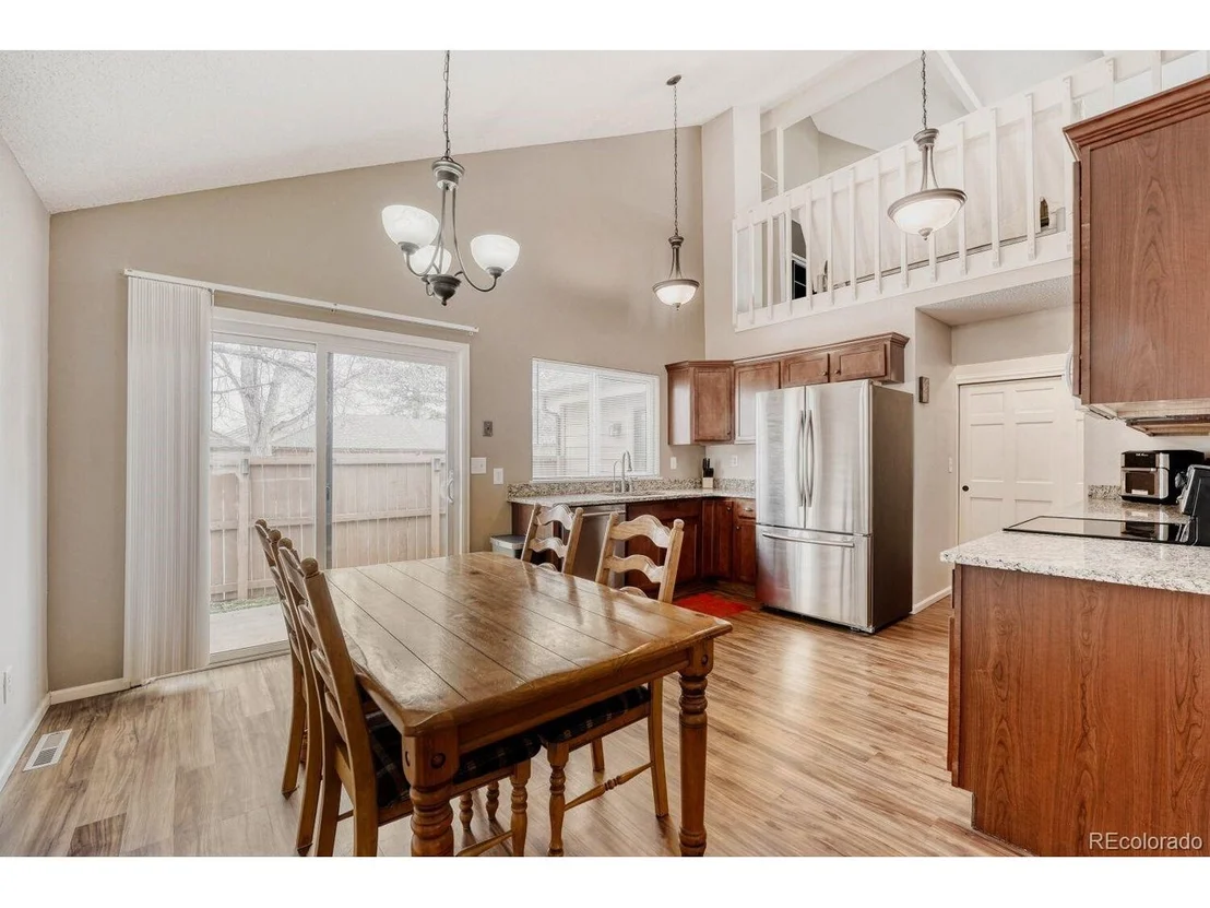 Photo of 200 S Dearborn Cir