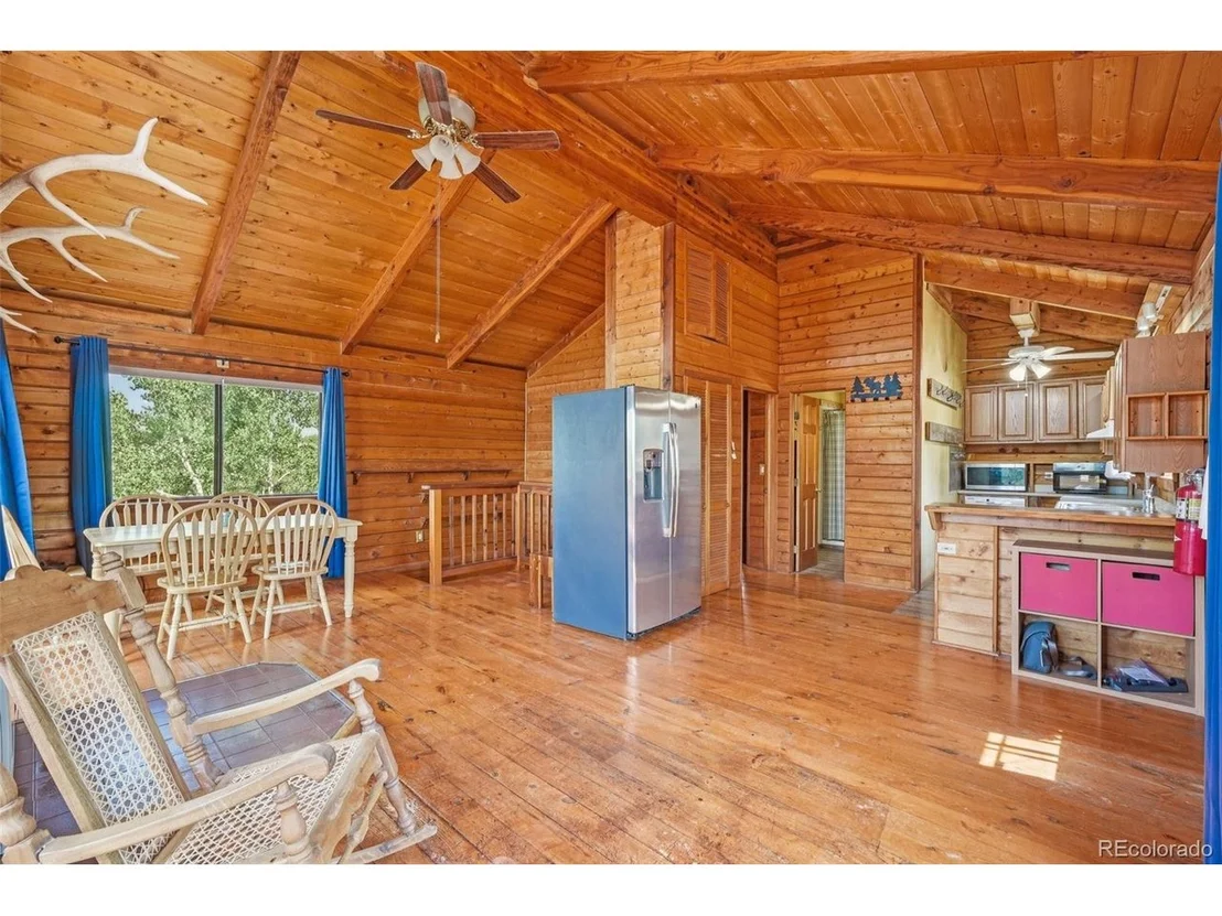Photo of 215 Gadwall Rd