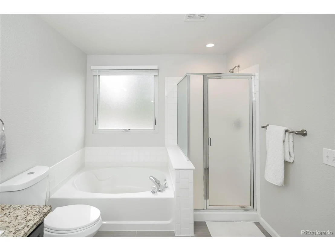 Photo of 5887 Raleigh Cir