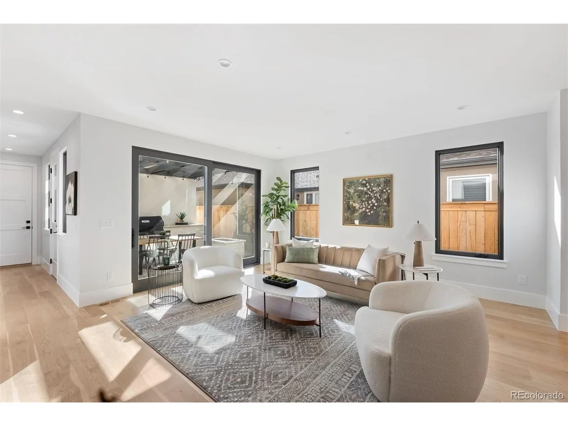 Photo of 334 Jackson St