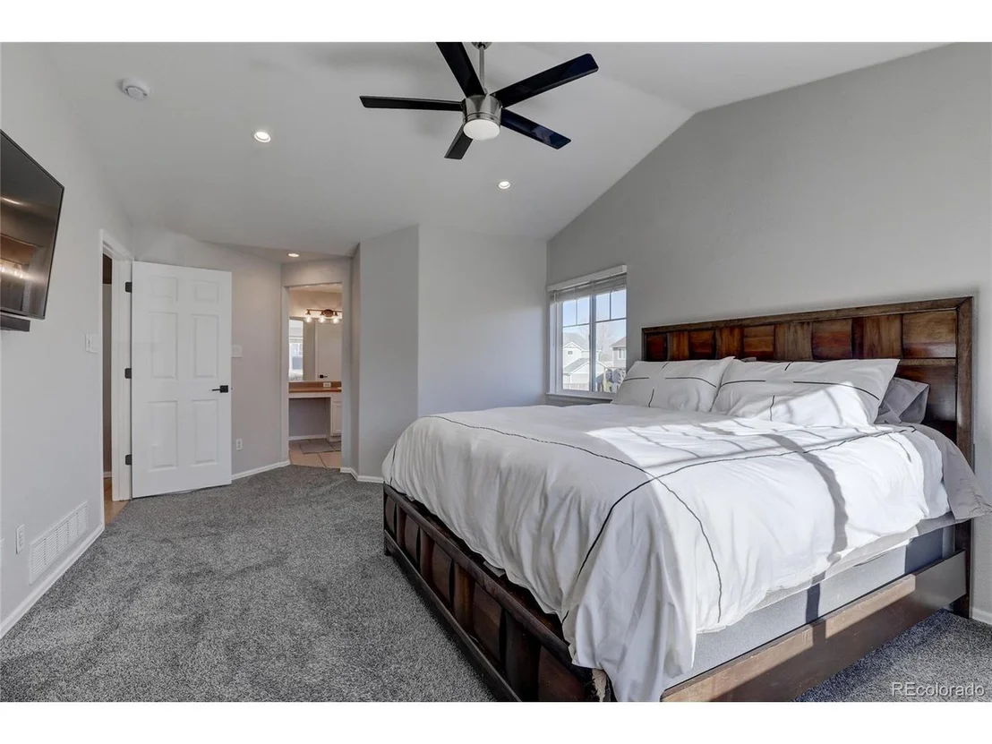 Photo of 7965 Liley Ct
