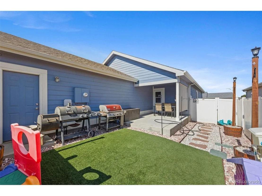 Photo of 2412 Heather Ln