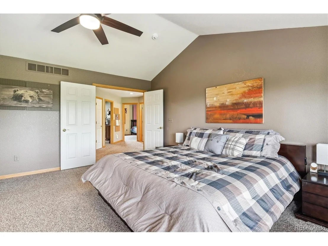 Photo of 540 Rainbow Pl