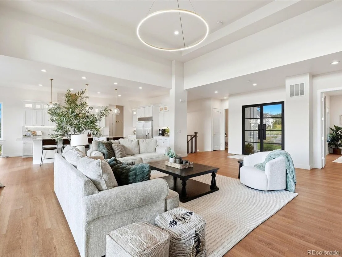 Photo of 1675 Arrowpoint Ct