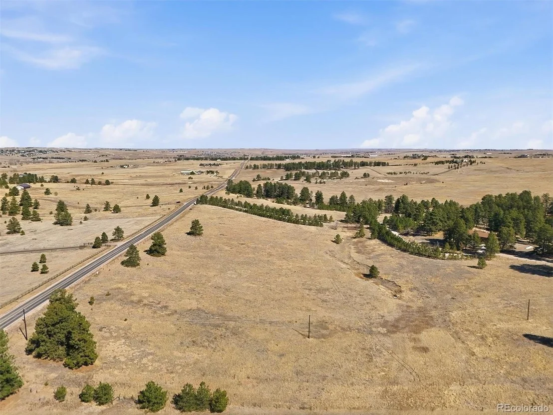 Photo of 39080 County Road 21