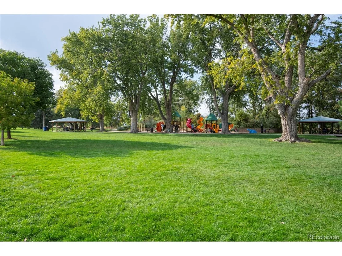 Photo of 2330 Sandpiper Dr
