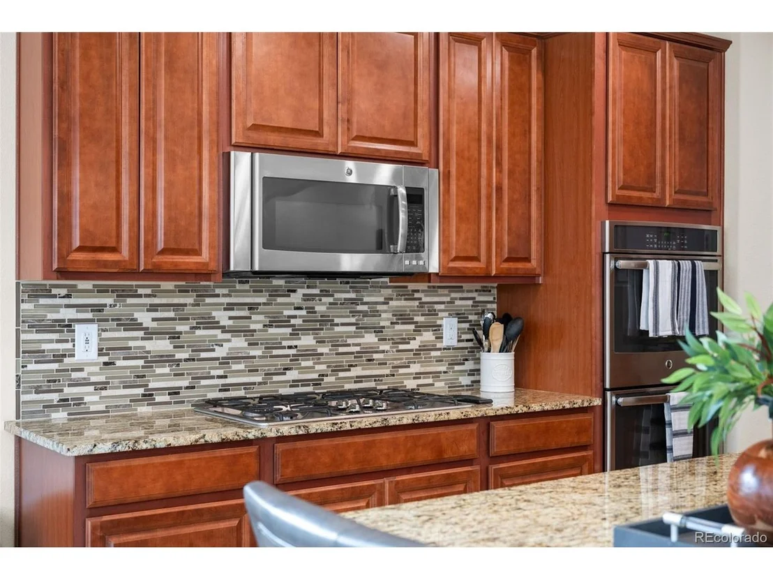 Photo of 2414 Leafdale Cir