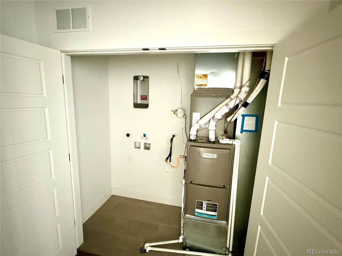 Photo of Unit 305 at 16881 Askins Loop
