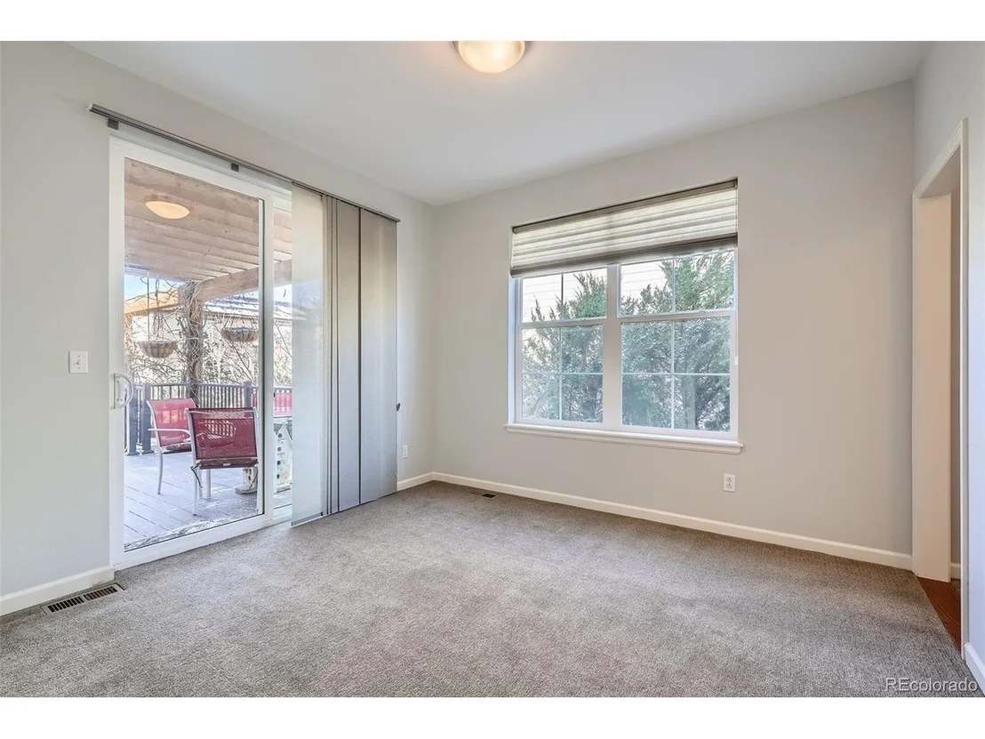 Photo of 2272 Front Range Rd