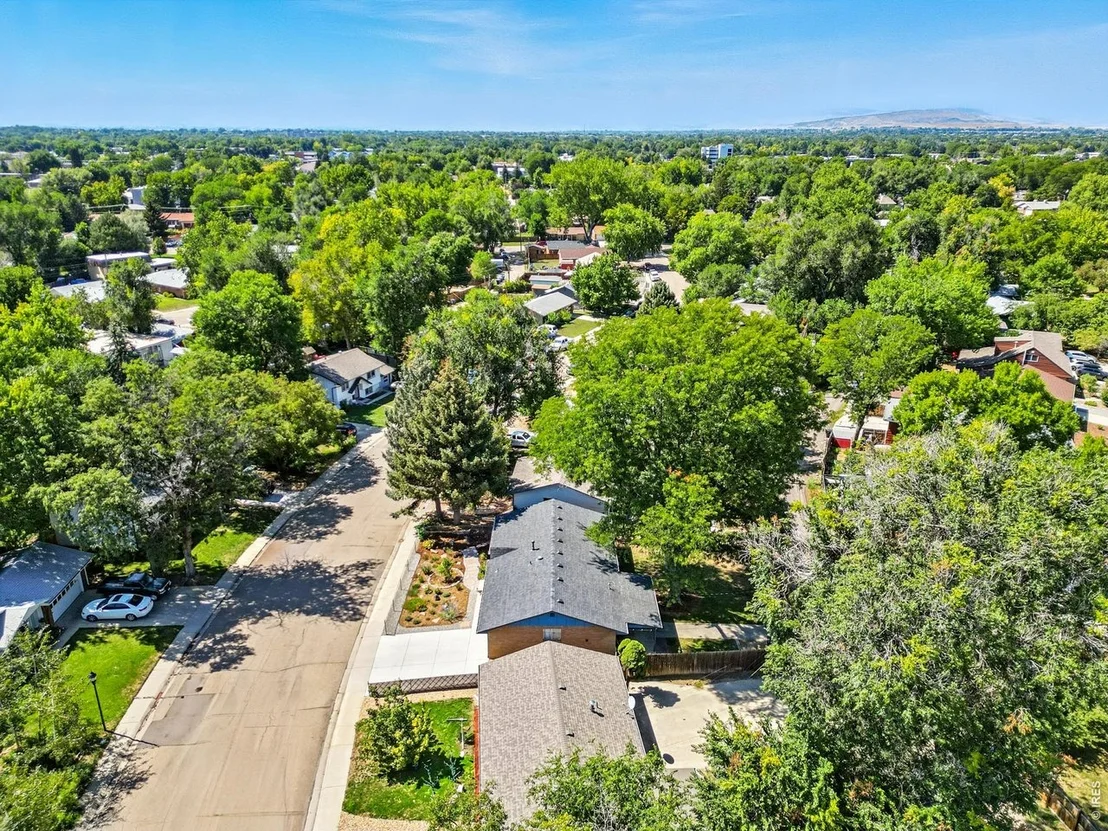 Photo of 16 Merideth Ln