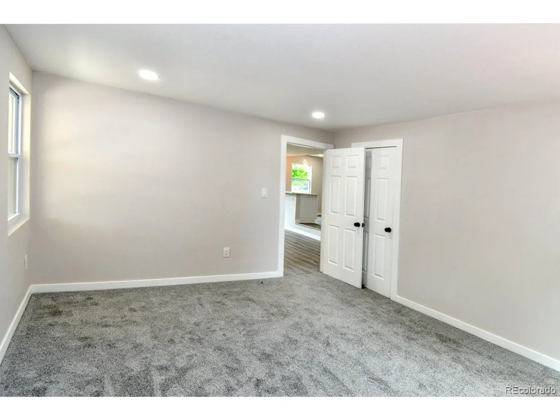 Photo of 1000 N Hooker St