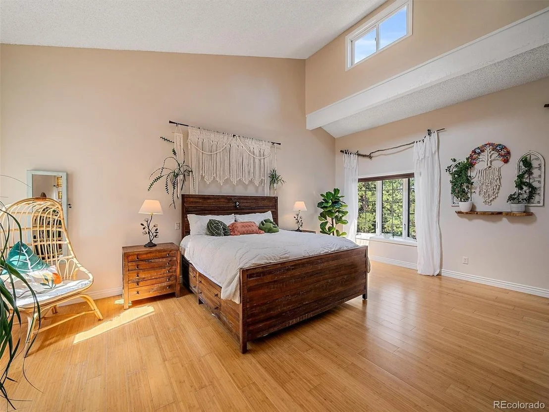 Photo of 8280 Grizzly Way