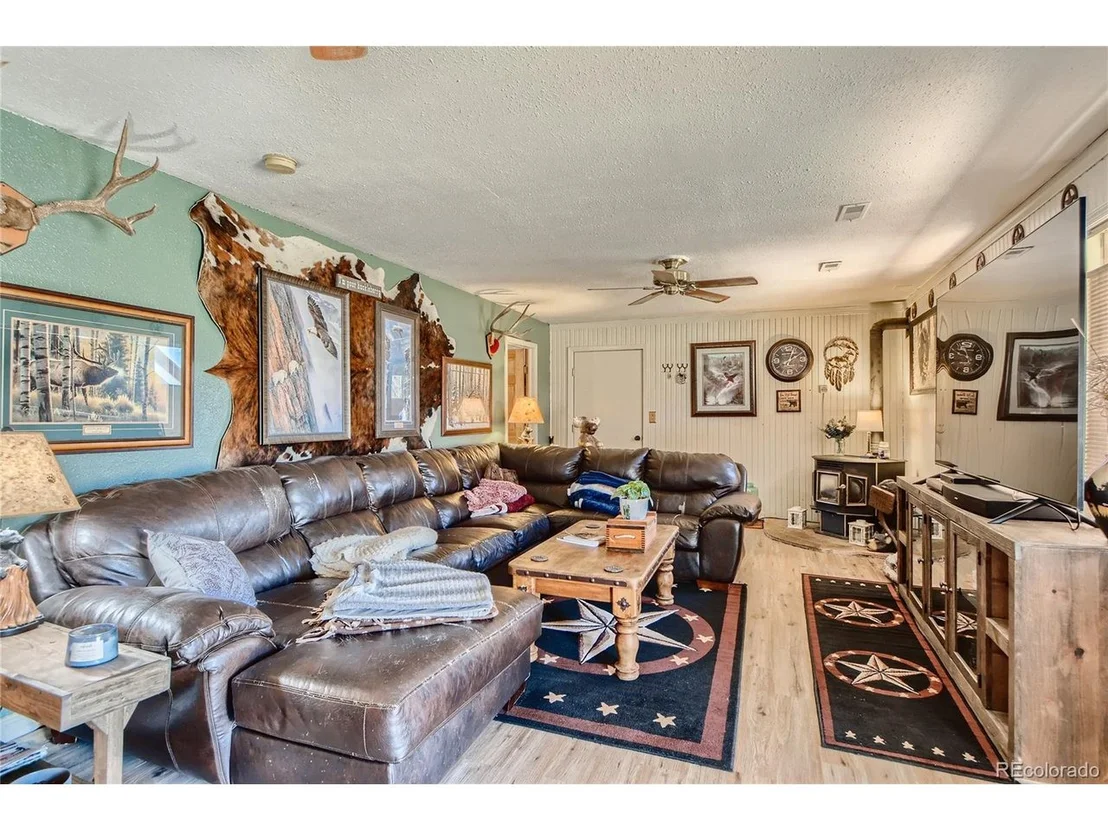 Photo of 228 Quartz Cir