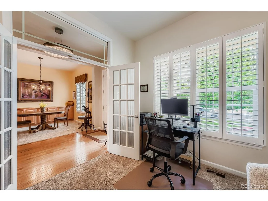 Photo of 4147 Centennial Dr